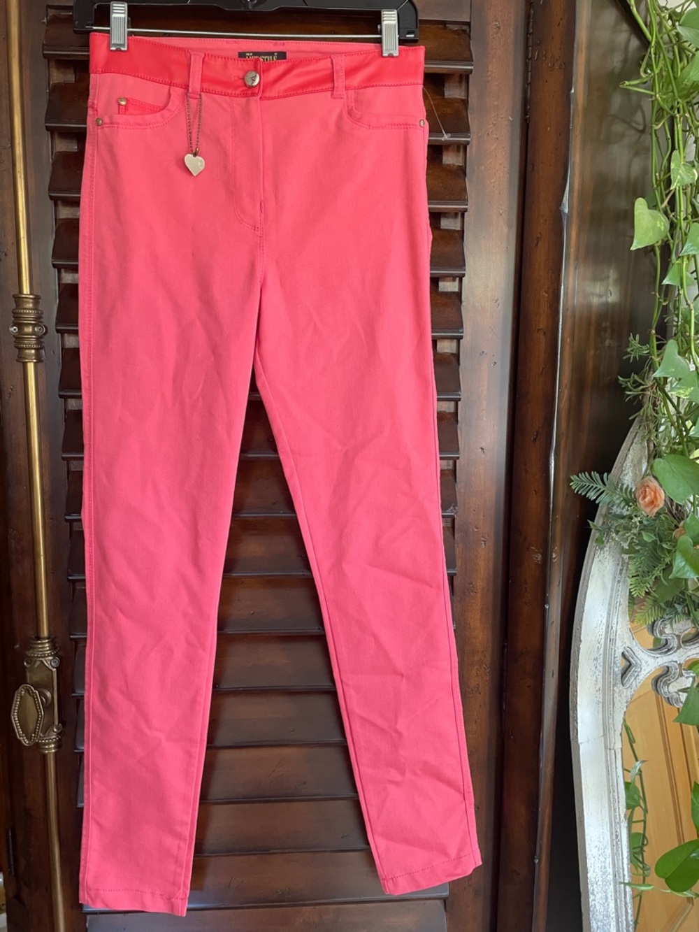 Bright Coral Pink Slim Ankle Pants From Europe Size 0